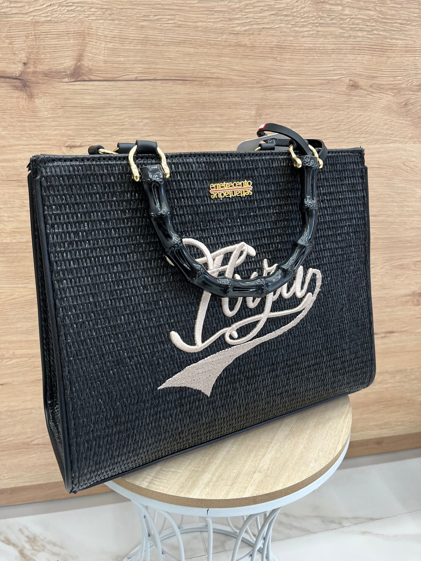 Borsa R372 Media